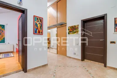 House for sale in Gajnice, 340 m² - 21