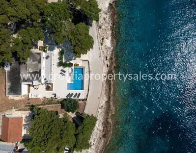 Haus, Brač, 314 m², 1 900 000 € - 13