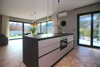 Villa in Mošćenička Draga, pool and proximity to the sea - 9