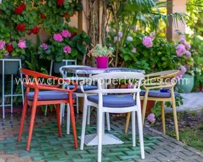 Apartmenthaus 610 m², Zadar - 50 m vom Strand - 6