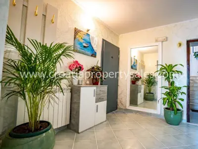 Apartmenthaus 610 m², Zadar - 50 m vom Strand - 7