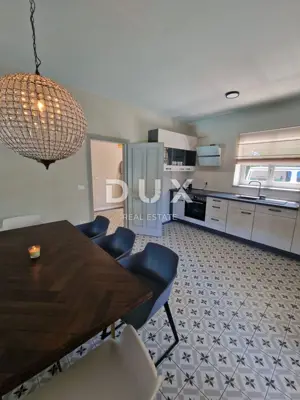 Haus 177 m², Umgebung von Poreč - Meerblick und Pool - 19
