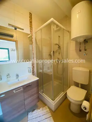 Stan, Brač, 116 m², 4-soban, 380 000 € - 7