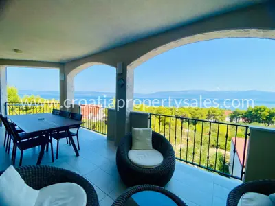 Stan, Brač, 116 m², 4-soban, 380 000 € - 2