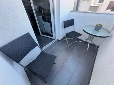 Apartment 52 m², Štinjan, Pula - garden 105 m² and two units - 9