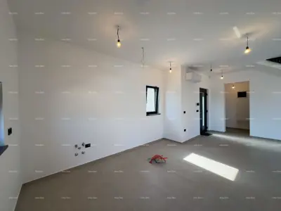 Vila 18 m², Medulin, bazen i garaža - 6