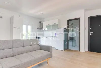 2S STAN, NAJAM, CENTAR, 42 m²