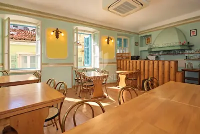 Poslovni prostor 258 m², Rovinj - starogradska jezgra - 6