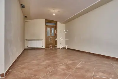 Brestje, Sesvete, Brestje, Gewerberaum, Parkplatz und Hof, 460 m² - 13