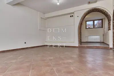 Brestje, Sesvete, Brestje, Gewerberaum, Parkplatz und Hof, 460 m² - 19