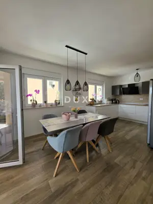 Wohnung 290 m², Nova Veruda - 3 Wohneinheiten - 14