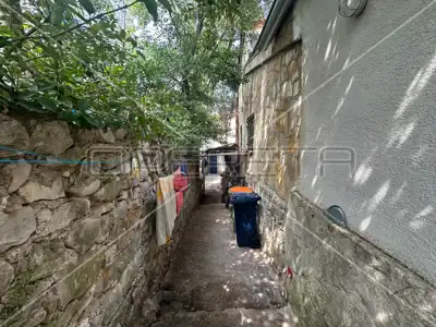 Haus 81 m², Murter - ruhige Straße und Nähe zum Zentrum - 14
