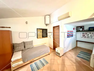 Haus 81 m², Murter - ruhige Straße und Nähe zum Zentrum - 4