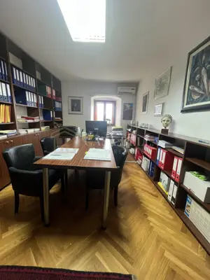 Poslovni prostor 73 m², Rijeka Centar - Korzo - 7