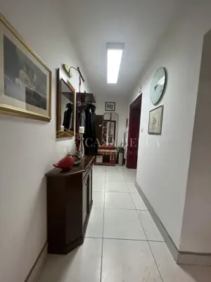 Poslovni prostor 73 m², Rijeka Centar - Korzo - 10