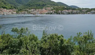Grundstück 8 800 m², Račišće, erste Reihe am Meer und ruhige Lage - 2