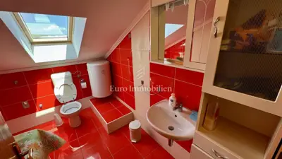 Apartment 77.52 m², Krk - 3 bedrooms and sea view - 10