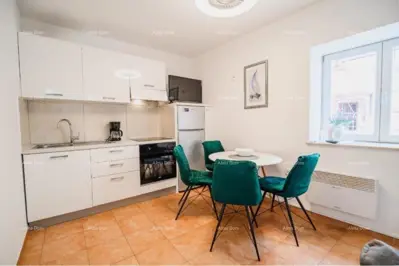Stone house 60 m², center of Umag, 50 m from the sea - 3