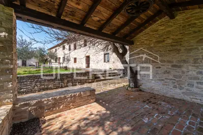 Stone house 650 m², Buje - tourism and hospitality potential - 15