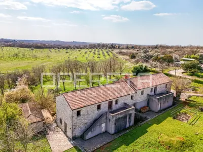 Stone house 650 m², Buje - tourism and hospitality potential - 21