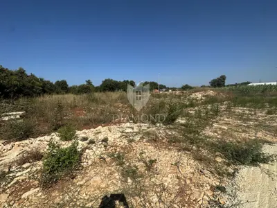 Pula, Veli Vrh, building land for business and production use - 2