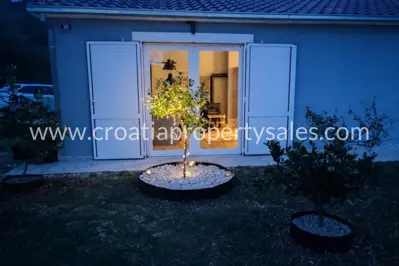 Haus 146 m², Kaštela - Niedrigenergie-Einfamilienhaus im Erdgeschoss - 6
