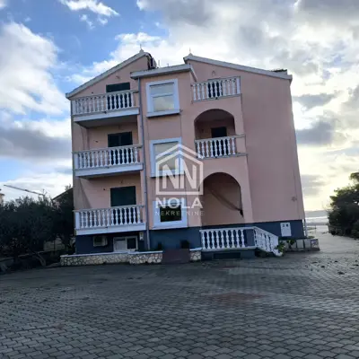 Mehrfamilienhaus, Srima - erste Reihe zum Meer und freier Blick - 2