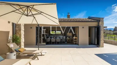 Haus 130 m², Hum - Pool und Jacuzzi - 12