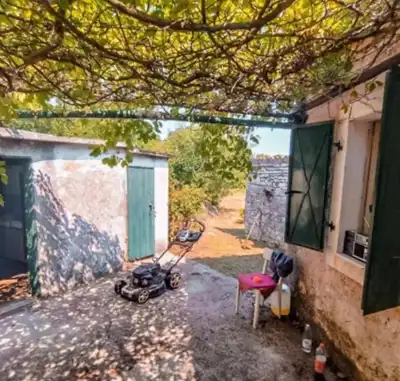 RAKALJ, KAMENA KUĆA S 1849 m² GRAĐEVINSKOG ZEMLJIŠTA, PRILIKA! ! ! - 2