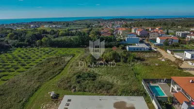 Building plot 659 m², Novigrad - quiet location - 6