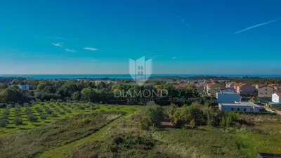 Building plot 659 m², Novigrad - quiet location - 3