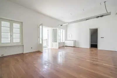 Kurija 570 m², Samobor Centar, velika parcela 7 319 m² - 17