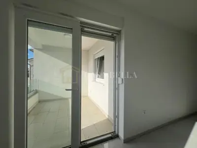 Stan 48 m², Crikvenica - 2 spavaće sobe, lođa - 3