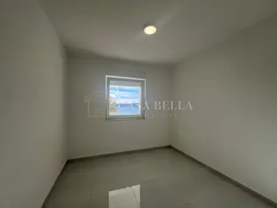 Stan 48 m², Crikvenica - 2 spavaće sobe, lođa - 10