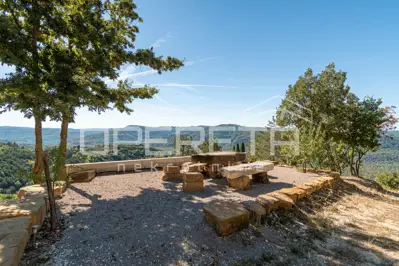 Poljoprivredno zemljište 3.690 m², Buzet - pogled na Butonigu - 6
