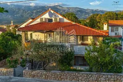House 200 m², Vinjerac - 70 m from the sea and well-established for tourism