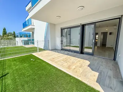 Wohnung zum Kauf in Lovrečica, 70 m² - 2