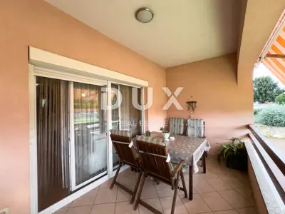 Haus 120 m², Poreč - in der Nähe von Stränden und Zentrum