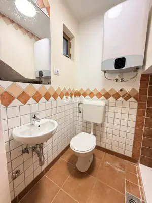 House 300 m², Mrkopalj - 4 apartments and 8 bedrooms - 8
