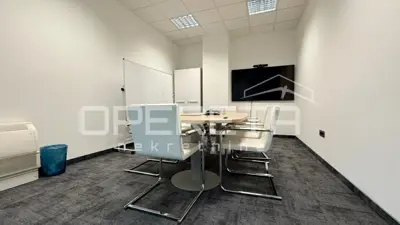 Gewerbeimmobilie zur Miete in Trnje, 191 m² - 4