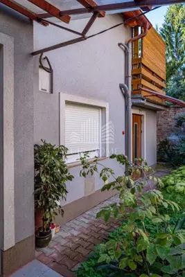 Haus zum Kauf in Donji grad, 204 m² - 12