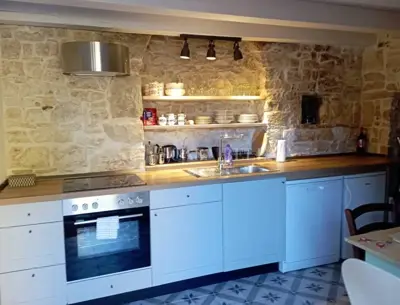 Kamena kuća 100 m², Svetvinčenat - dvije terase - 9