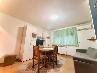 Stan 37 m², Voltino - mirna lokacija i zelenilo - 2