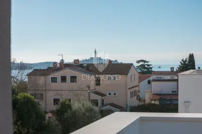 Rovinj, fantastičan luksuzni stan nadomak plaža - 7