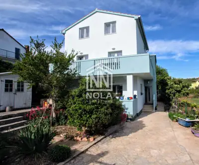Kuća 245 m², Tisno na otoku Murteru, 4 stambene jedinice - 2