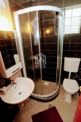 Kuća 245 m², Tisno na otoku Murteru, 4 stambene jedinice - 20