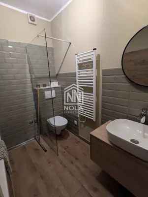 Kuća 245 m², Tisno na otoku Murteru, 4 stambene jedinice - 19