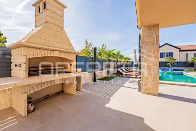 Villa 320 m², Krk auf der Insel Krk, beheizter Pool - 22