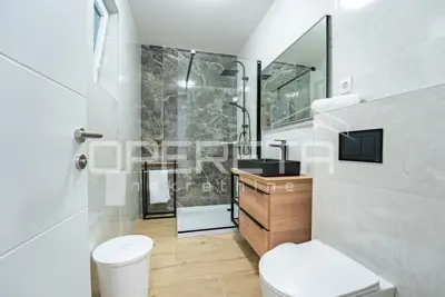 Villa 320 m², Krk auf der Insel Krk, beheizter Pool - 12