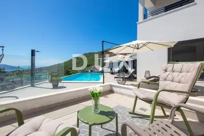 Villa 480 m², Mošćenička Draga - Panoramablick auf das Meer - 8